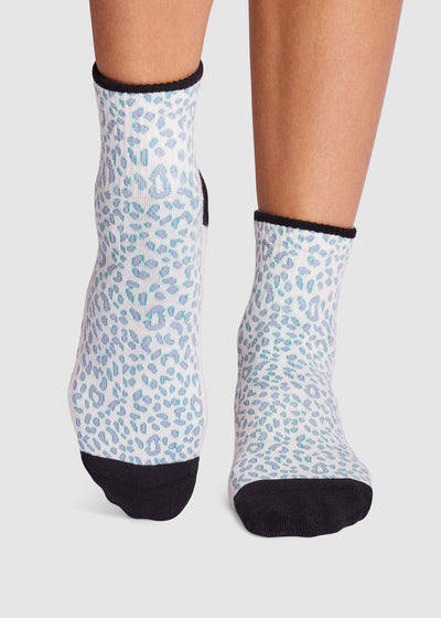 Aria Grip Socks | Socks > Grip | Tavi – Tavi Active