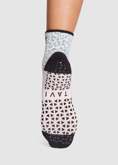 Aria Grip Socks | Socks > Grip | Tavi – Tavi Active
