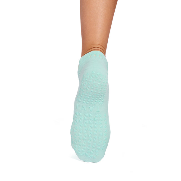 Savvy Tec Grip Socks | Socks > Grip | Tavi – Tavi Active