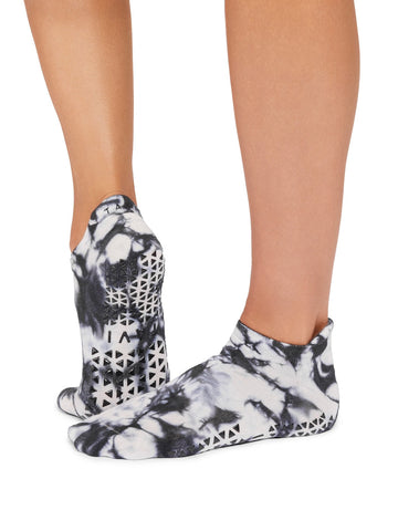 Savvy Grip Socks | Socks > Grip | Tavi – ToeSox | Tavi | Vooray