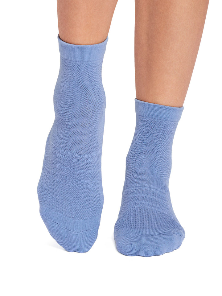 Aria Tec Grip Socks | Socks > Grip | Tavi – Tavi Active