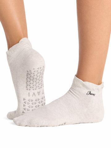 Cora Knitted Ruffle Grip Socks | Socks > Grip | Tavi – Tavi Active