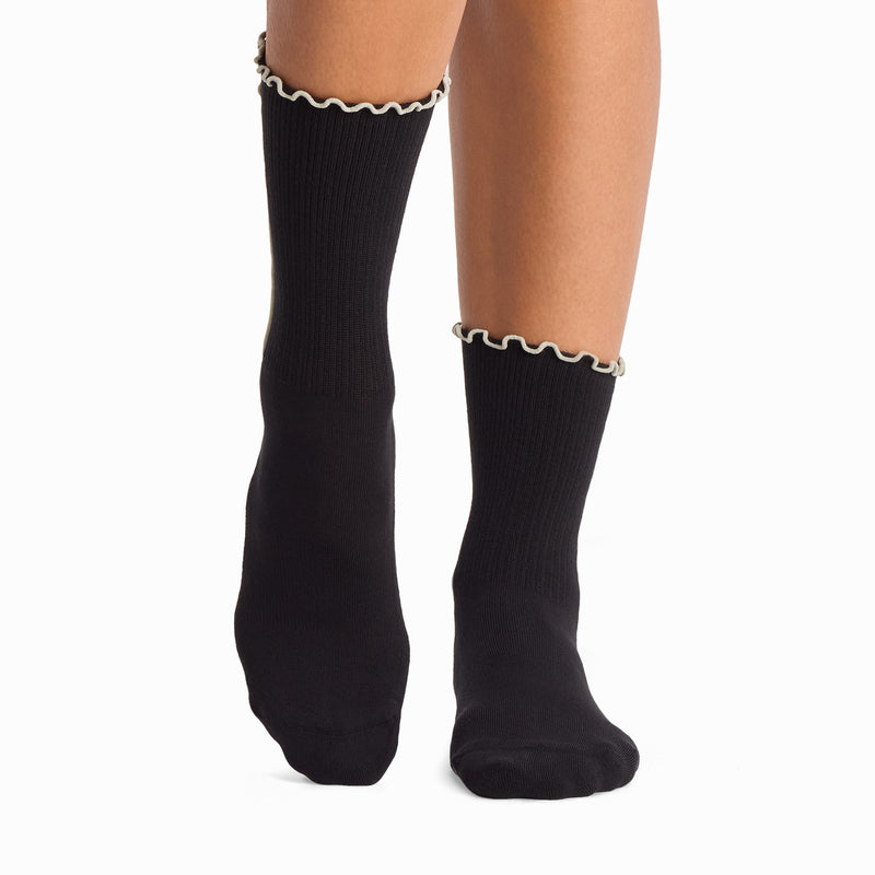 Kalea Ruffle Grip Socks | Socks > Grip | Tavi – Tavi Active