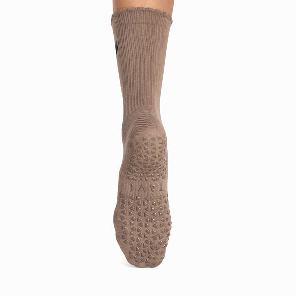 Kalea Scallop Grip Socks | Socks > Grip | Tavi – Tavi Active