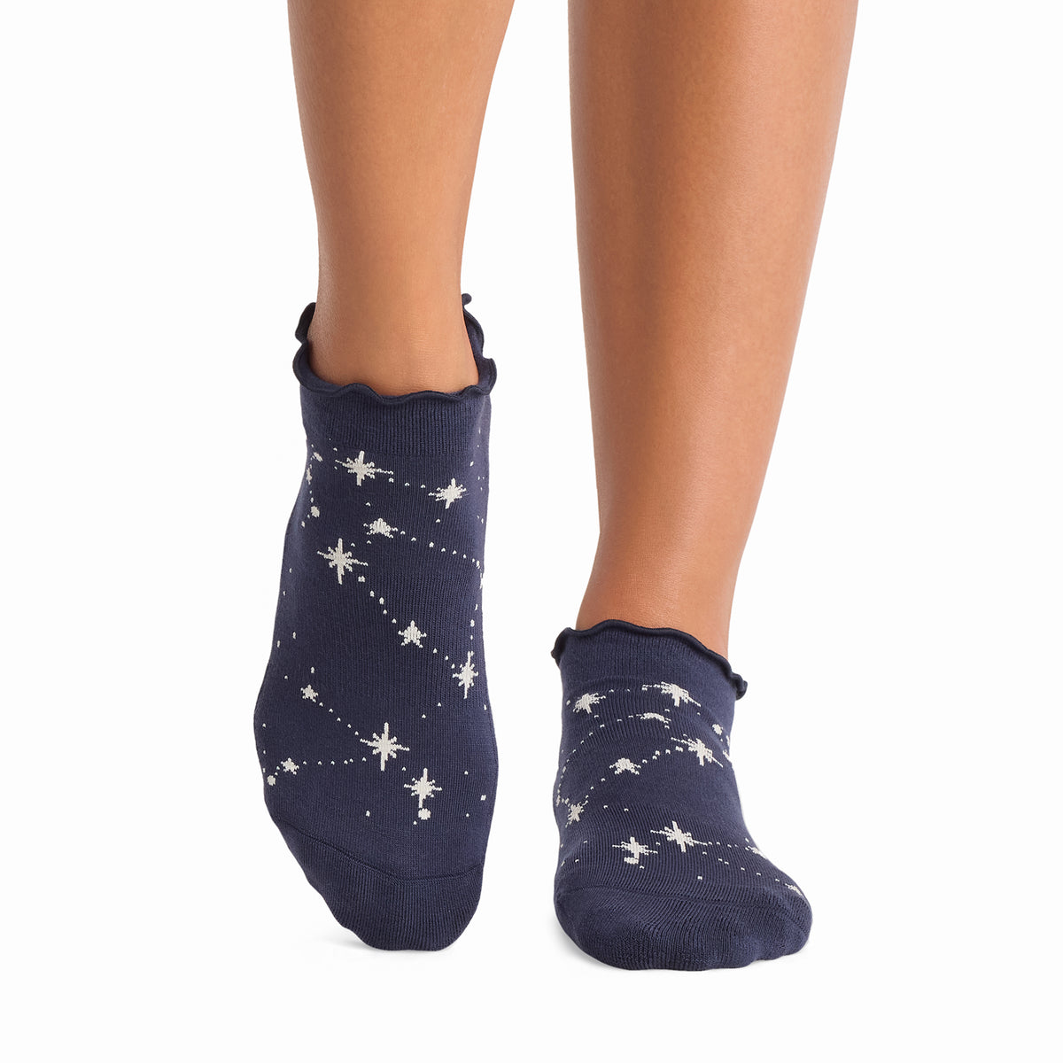 Cora Ruffle Grip Socks | Socks > Grip | Tavi – Tavi Active