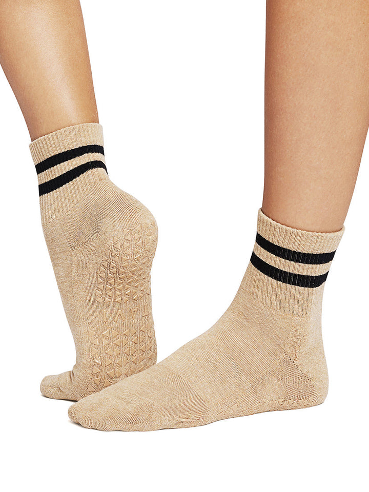 Aria Grip Socks | Socks > Grip | Tavi – ToeSox | Tavi | Vooray