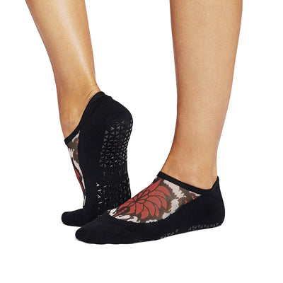 Maddie Grip Socks | Socks > Grip | Tavi – Tavi Active