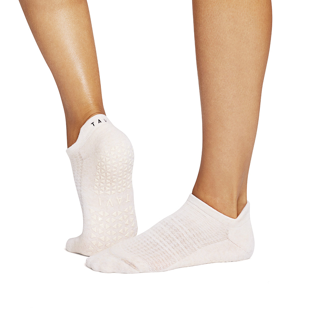 Savvy Breeze Grip Socks | Socks > Grip | Tavi – Tavi Active