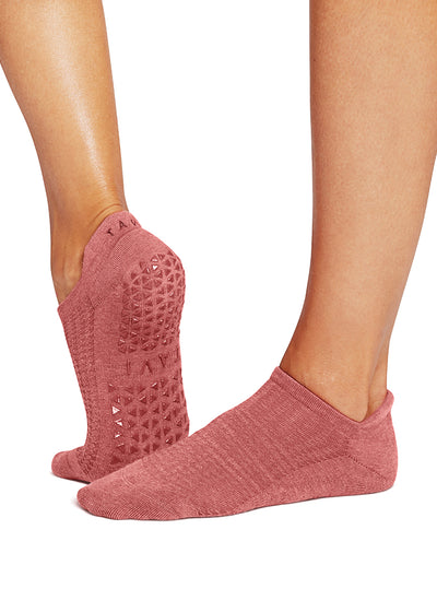 Savvy Breeze Grip Socks | Socks > Grip | Tavi – Tavi Active