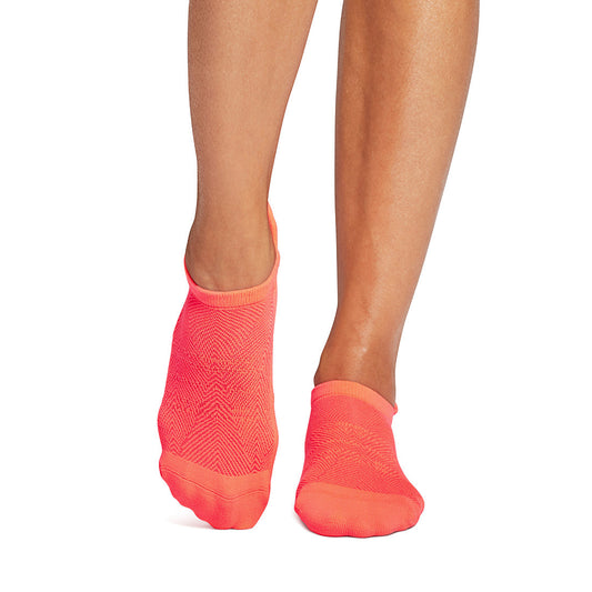 Savvy Tec Grip Socks | Socks > Grip | Tavi – Tavi Active