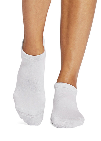 Savvy Grip Socks | Socks > Grip | Tavi – Tavi Active