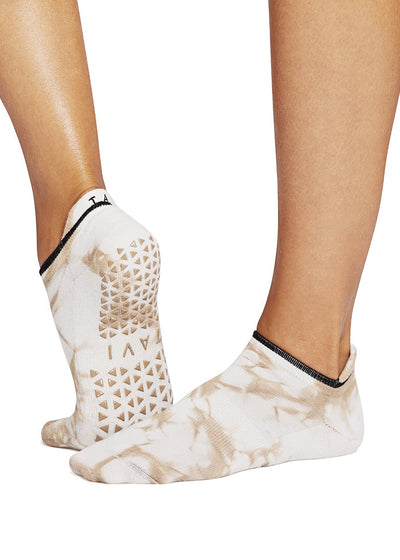 Savvy Grip Socks | Socks > Grip | Tavi – Tavi Active