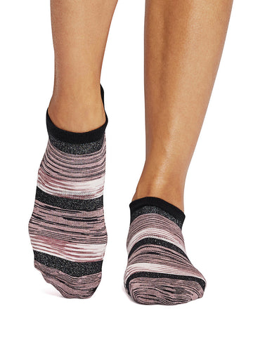 Savvy Grip Socks | Socks > Grip | Tavi – Tavi Active