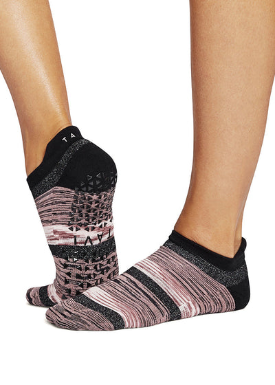 Savvy Grip Socks | Socks > Grip | Tavi – Tavi Active