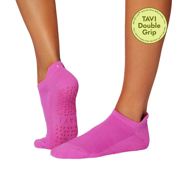 Savvy Tec Grip Socks | Socks > Grip | Tavi – Tavi Active