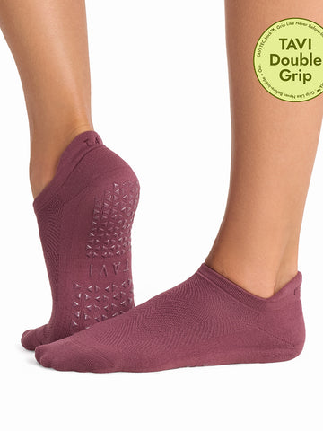 Savvy Tec Grip Socks
