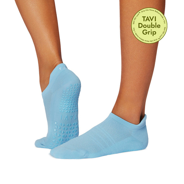 Savvy Tec Grip Socks | Socks > Grip | Tavi – Tavi Active