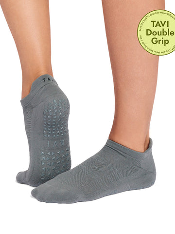 Savvy Tec Grip Socks | Socks > Grip | Tavi – Tavi Active