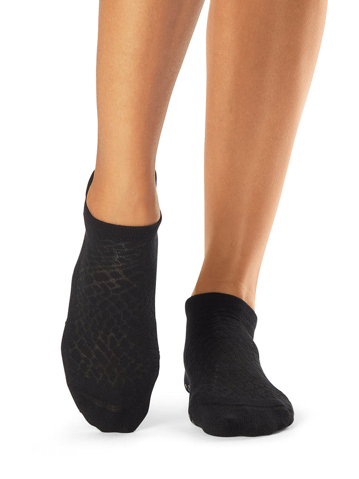 # Savvy Grip Socks | Socks > Grip | Tavi – ToeSox | Tavi | Vooray