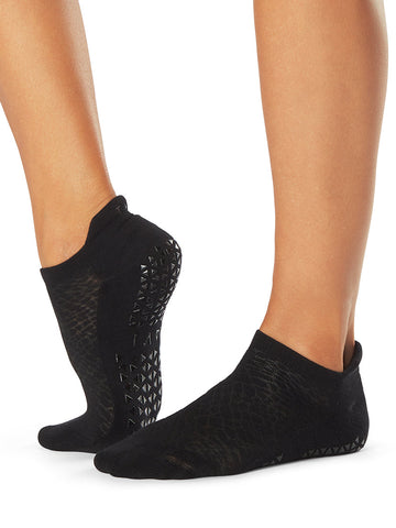 # Savvy Grip Socks | Socks > Grip | Tavi – ToeSox | Tavi | Vooray