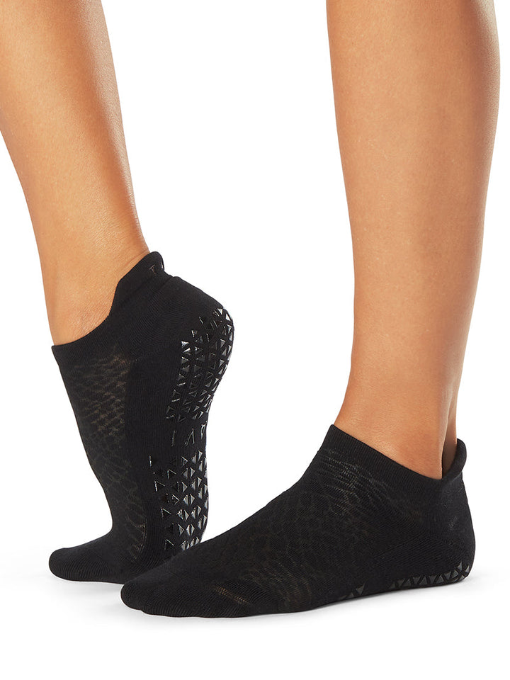 # Savvy Grip Socks | Socks > Grip | Tavi – ToeSox | Tavi | Vooray