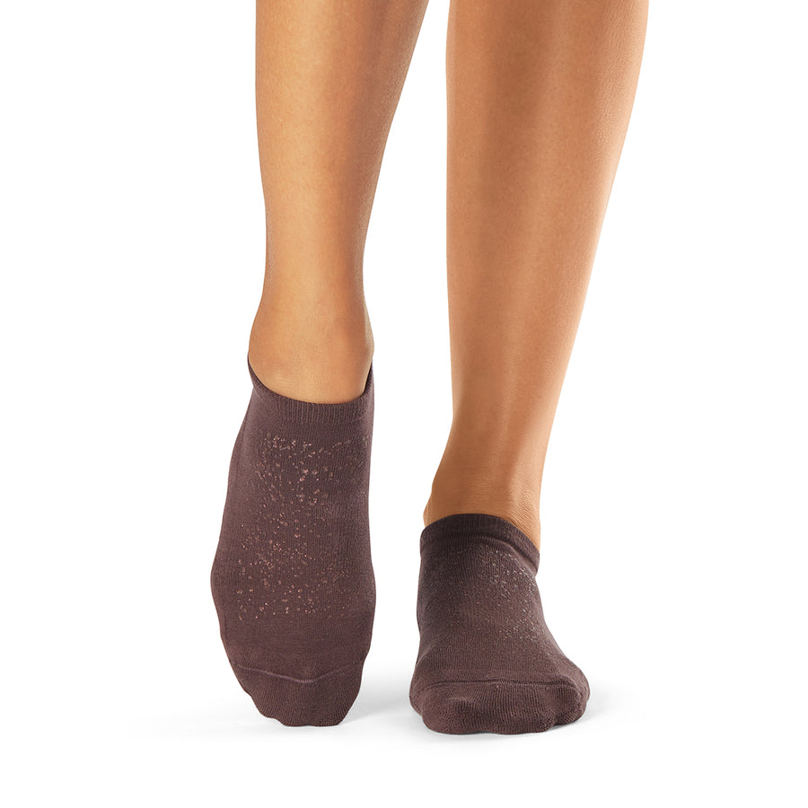 Savvy Grip Socks – ToeSox, Tavi