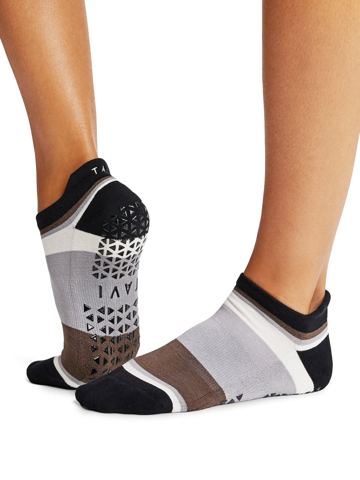 # Savvy Grip Socks | Socks > Grip | Tavi – ToeSox | Tavi | Vooray