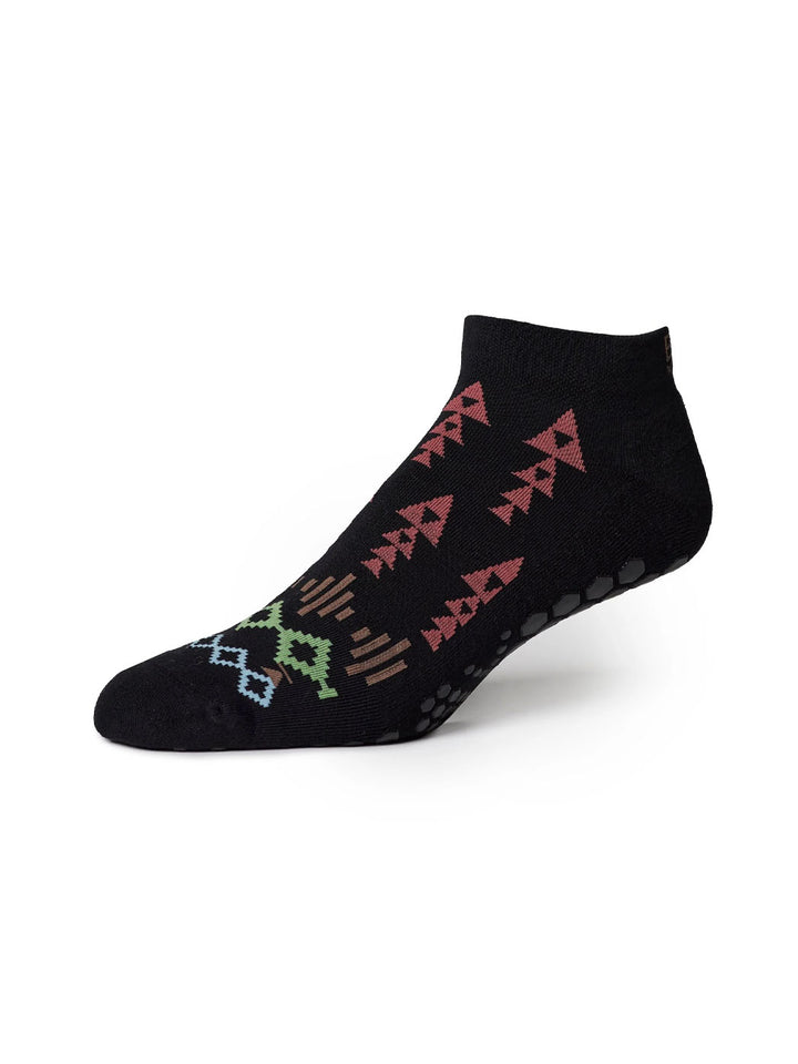 Base33 Low Rise Grip Socks | Socks > Grip | Base33 – Tavi Active