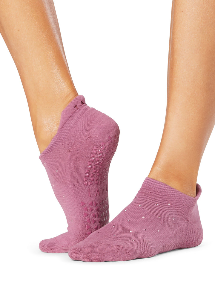# Savvy Grip Socks | Socks > Grip | Tavi – ToeSox | Tavi | Vooray
