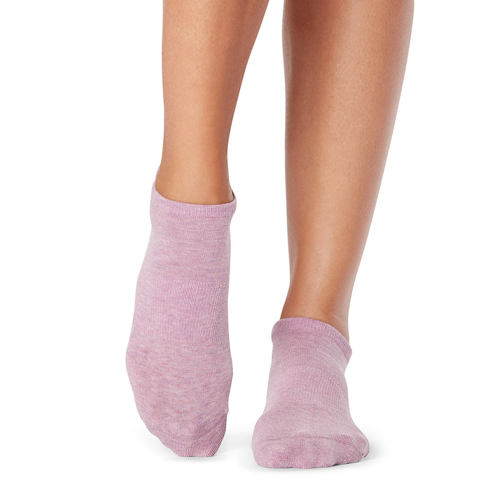 Savvy Grip Socks | Socks > Grip | Tavi – Tavi Active