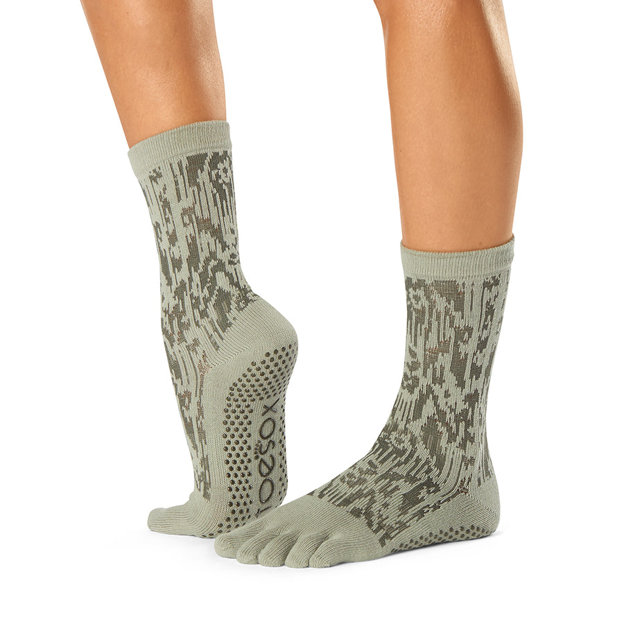 # Full Toe Crew Grip Socks * | Socks > Grip | ToeSox – ToeSox | Tavi | Vooray