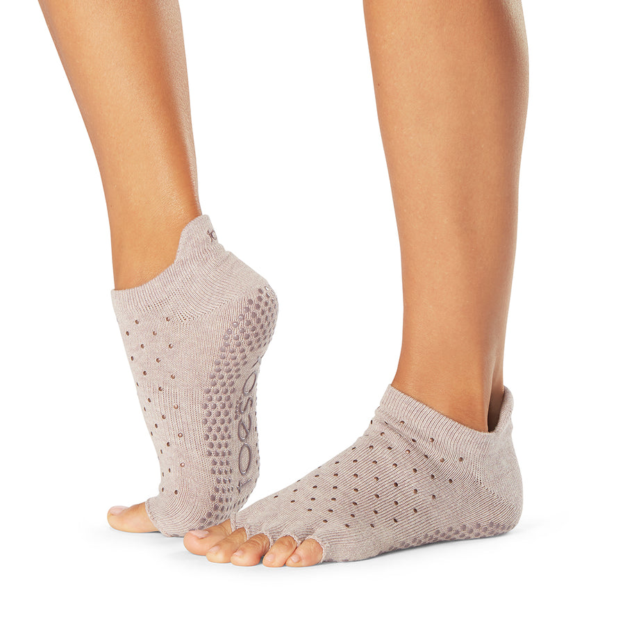 Half Toe Low Rise in Black Space Dye Grip Socks - ToeSox - Mad-HQ