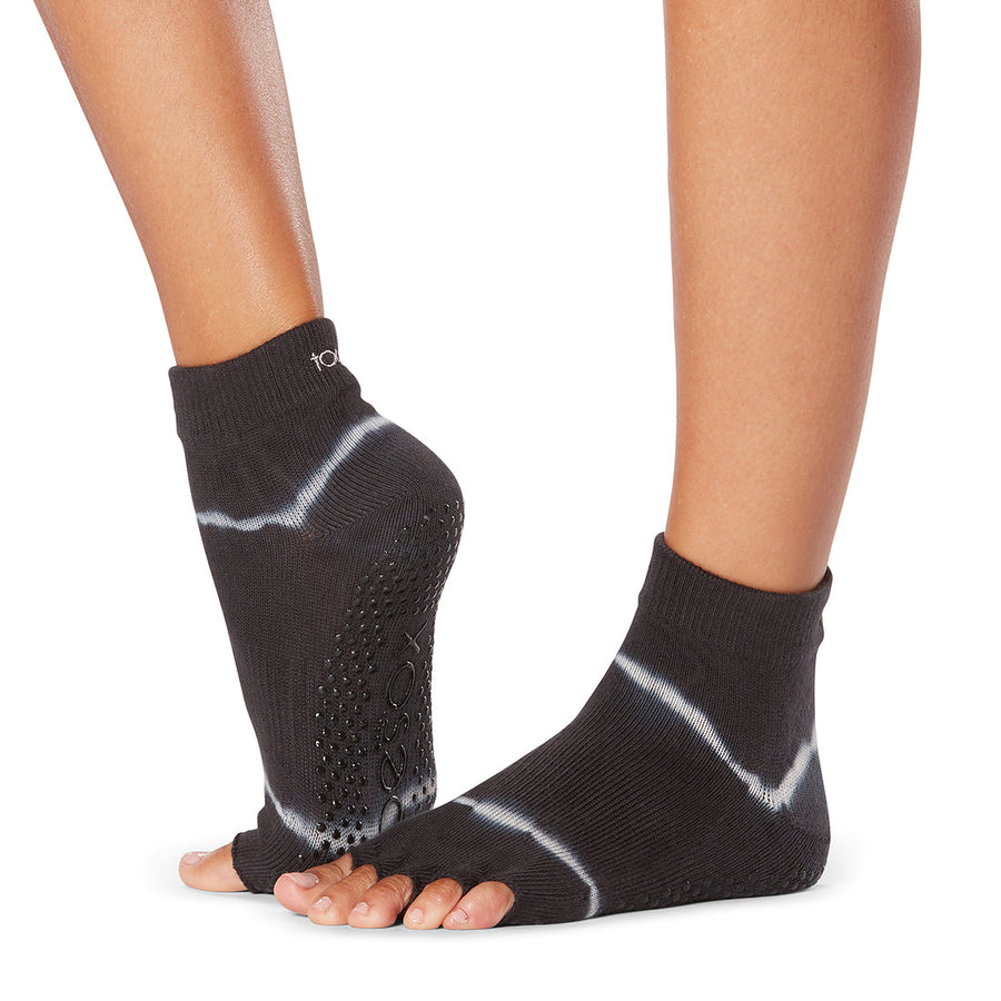 toesox Non Slip Ankle Half Toe Grip Socks - Pilates Socks with