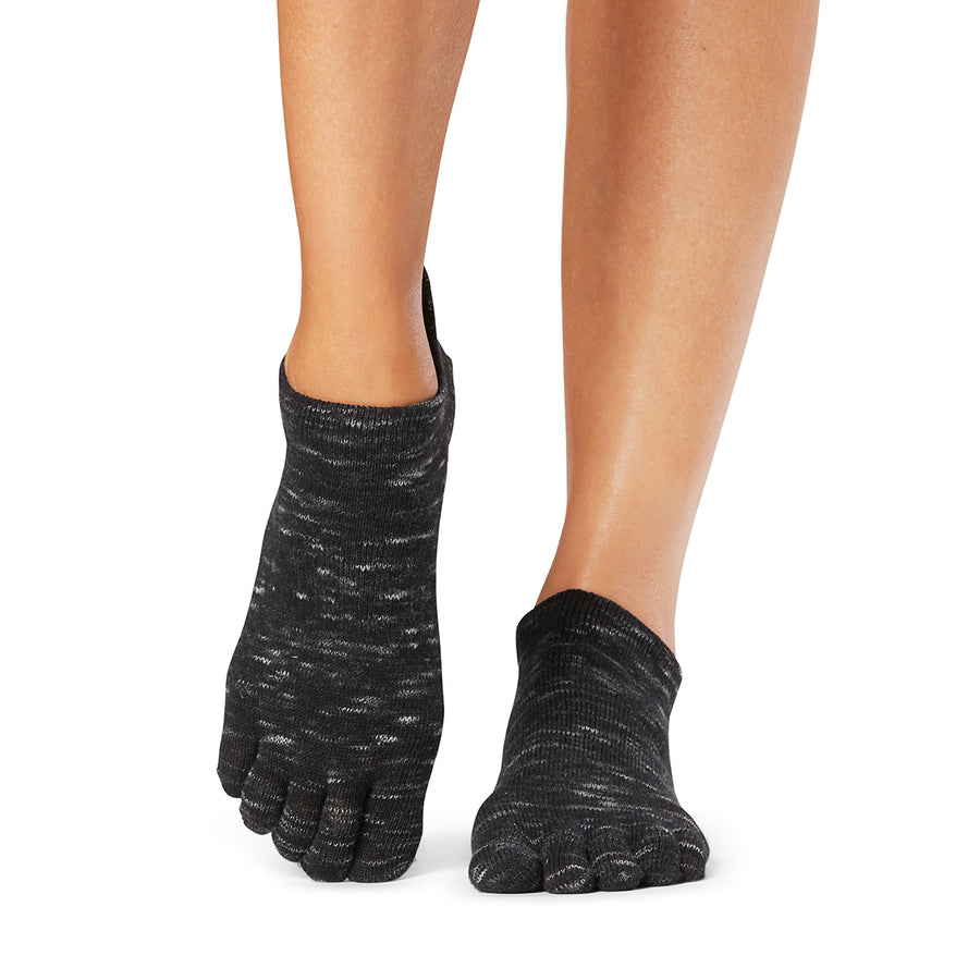 # Full Toe Low Rise Grip Socks * | Socks > Grip | ToeSox – ToeSox | Tavi | Vooray