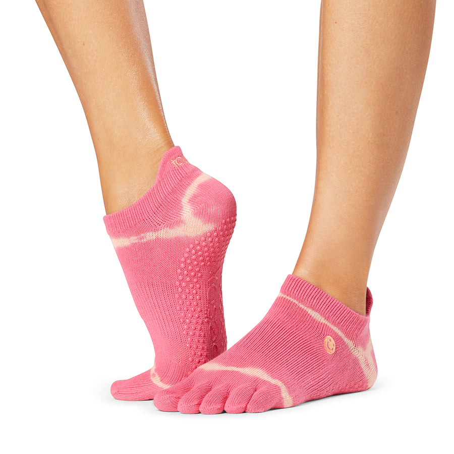  toesox Low Rise Full Toe Grip Socks, Multi Pack – Non-Slip Pilates  Socks for Women and Men, Barre & Yoga Toe Socks : Clothing, Shoes & Jewelry