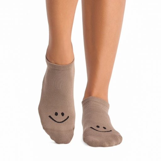 Savvy Grip Socks | Grip Socks | Tavi – Tavi Active