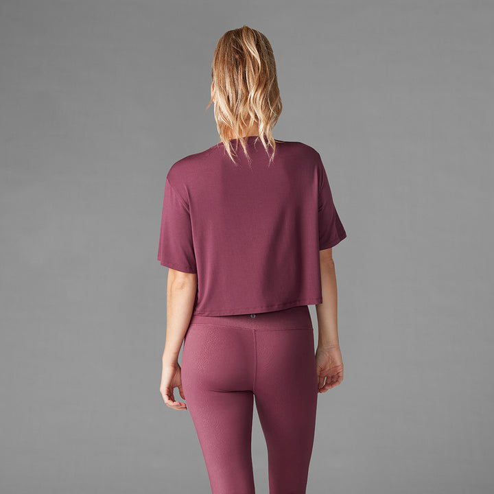 # Crop Tee * | Tops > Short Sleeve | Tavi – ToeSox | Tavi | Vooray