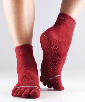 # Full Toe Ankle Grip Socks * | Socks > Grip | ToeSox – ToeSox | Tavi | Vooray