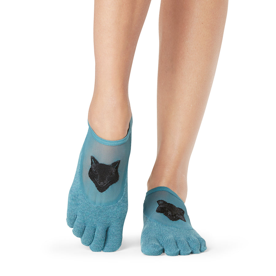 Full Toe Toe Luna in Nude Grip Socks - ToeSox - Mad-HQ