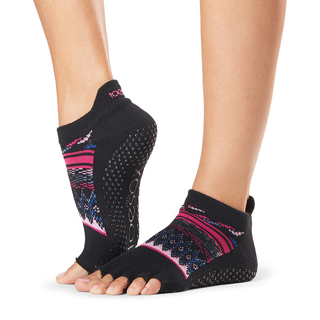 Half Toe Low Rise Grip Socks *